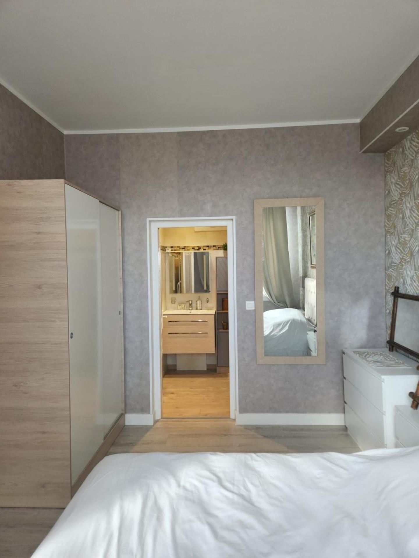 Proche Centre Ville, Gip Asfo, Vue Sur Le Jardin Apartment
